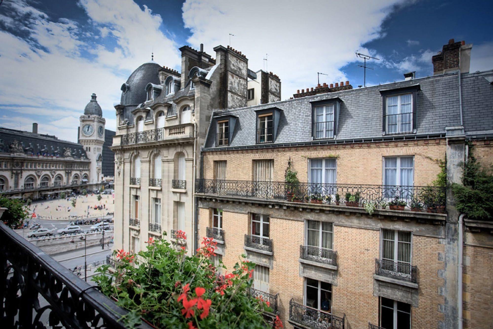 Palym Hotel Paris Bagian luar foto